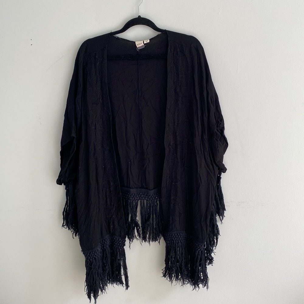 Black Fringe Floral Detailed Shawl Cover Up